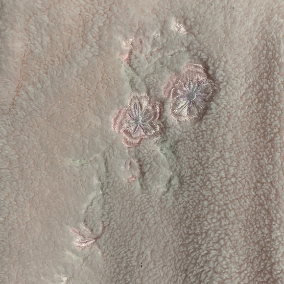 Miss Elaine plush robe light pink, Size Med, full zipper, very good condition - Picture 5 of 12